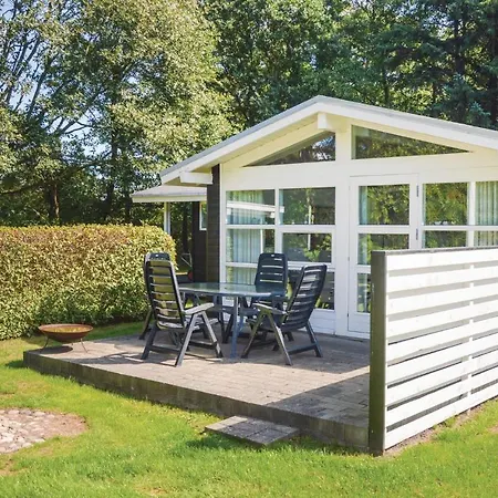 Two-bedroom Holiday In 펜션 Hemmet
