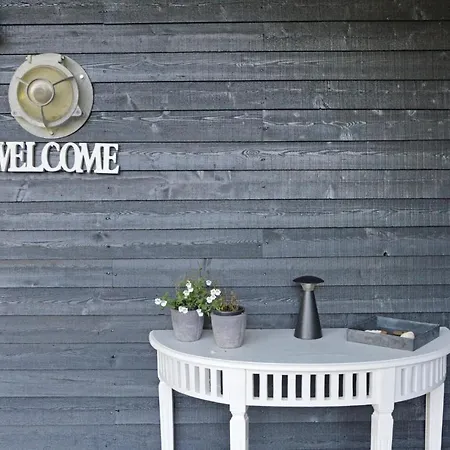 Two-bedroom Holiday In 펜션 Hemmet